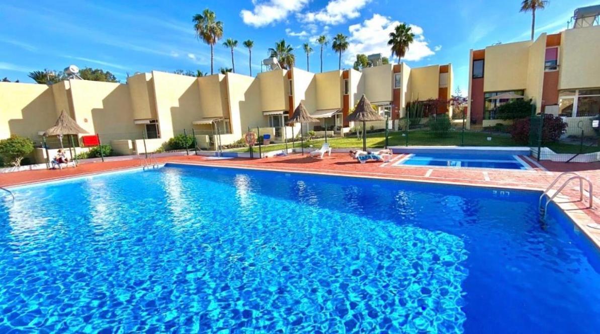 El Cortijo Bungallows Playa de las Americas  Exterior photo